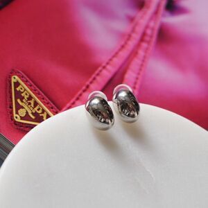 SILVER Small Puffy Stud Earrings